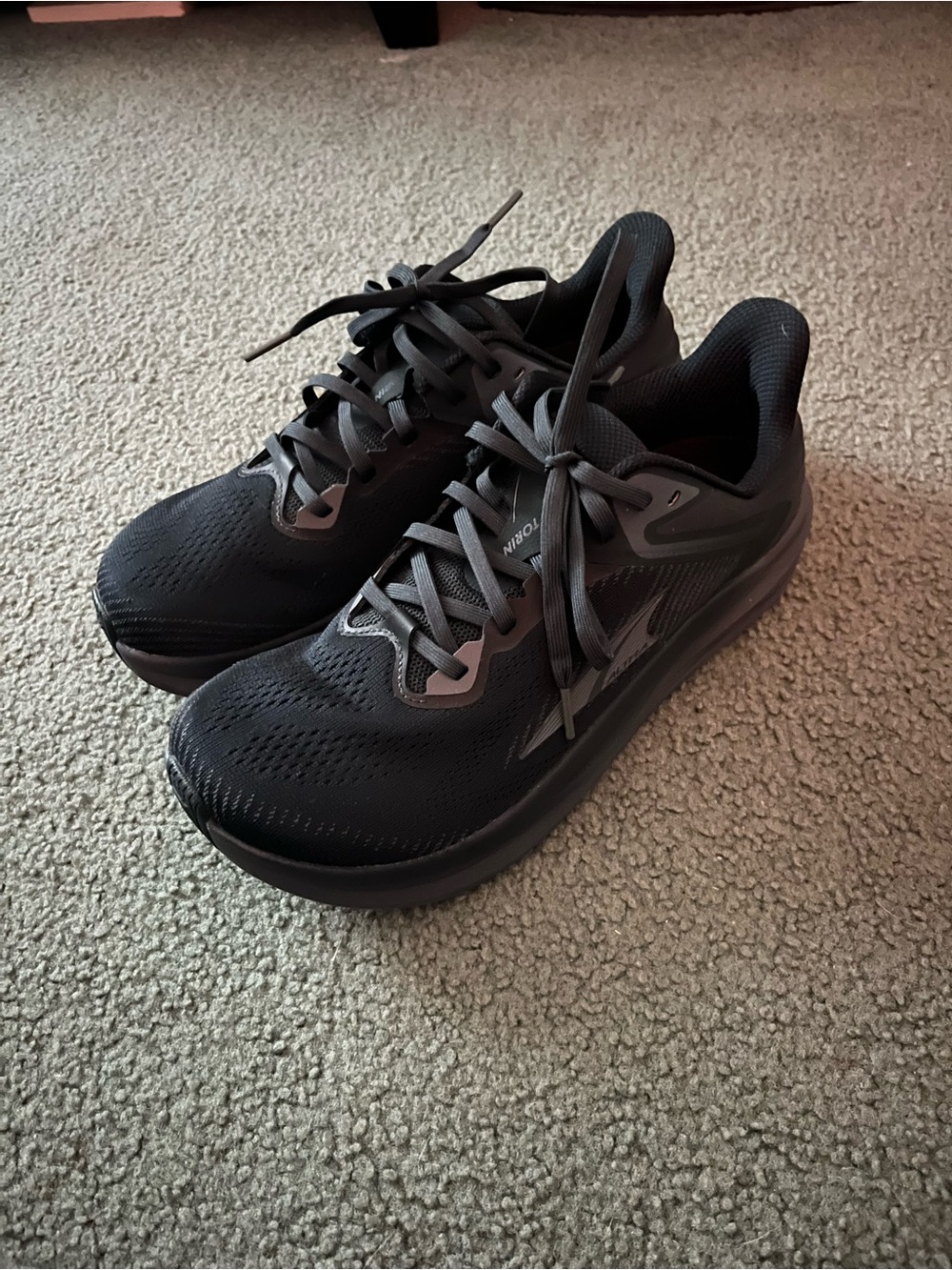 *Brand New* Altra Men's Black Athletic Running Shoes